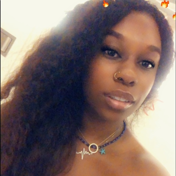 Meet your Posher, Kyla - Picture 1 of 1